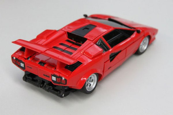 Takara Tomy Masterpiece MP 12 Lambor  Sideswipe In Hand Images  (7 of 7)